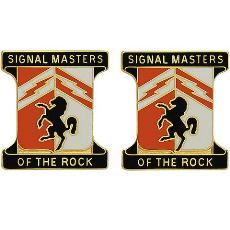 114th Signal Battalion Unit Crest (Signal Masters of the Rock)